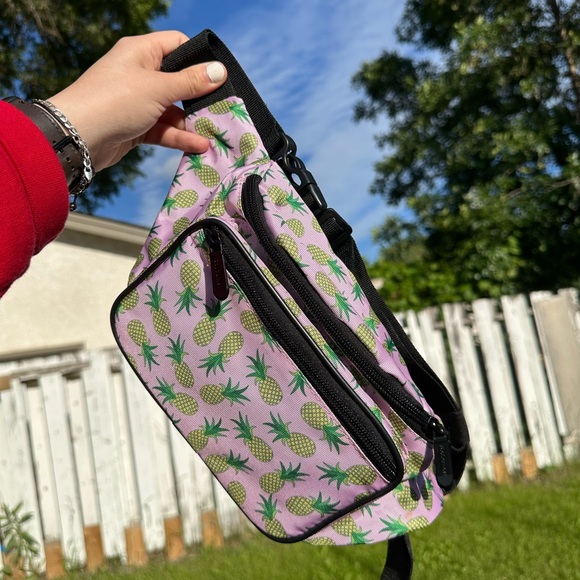 Sojourner Bags - Rave Fanny Pack - Packs for Festival Women, Men - Picture 1 of 7